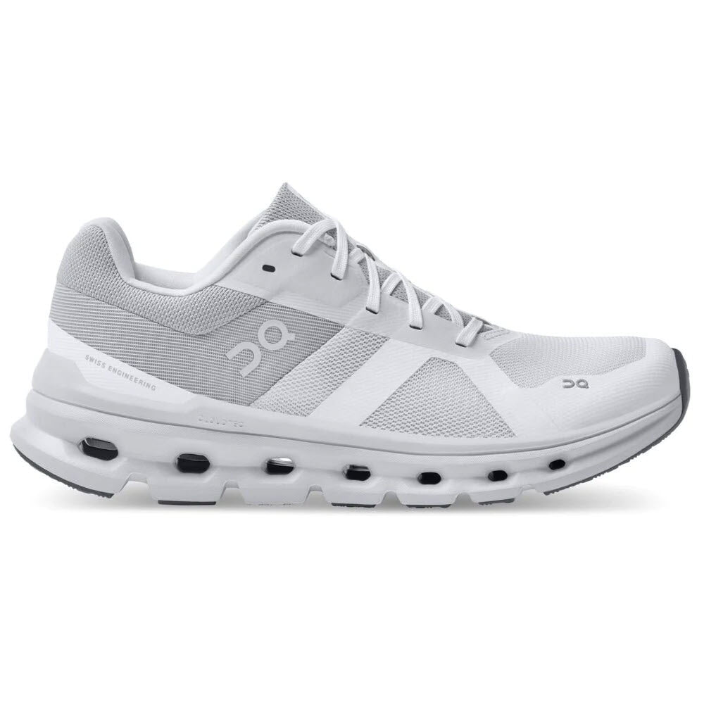 ON RUNNING CLOUDRUNNER WHITE/FROST - WOMENS