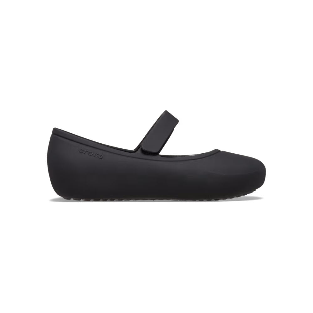 Crocs flats black online