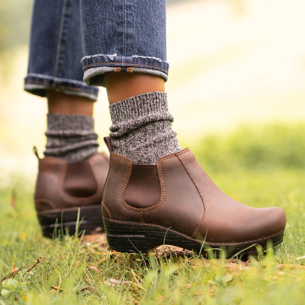 DANSKO FRANKIE ANTIQUE BROWN OILED - WOMENS