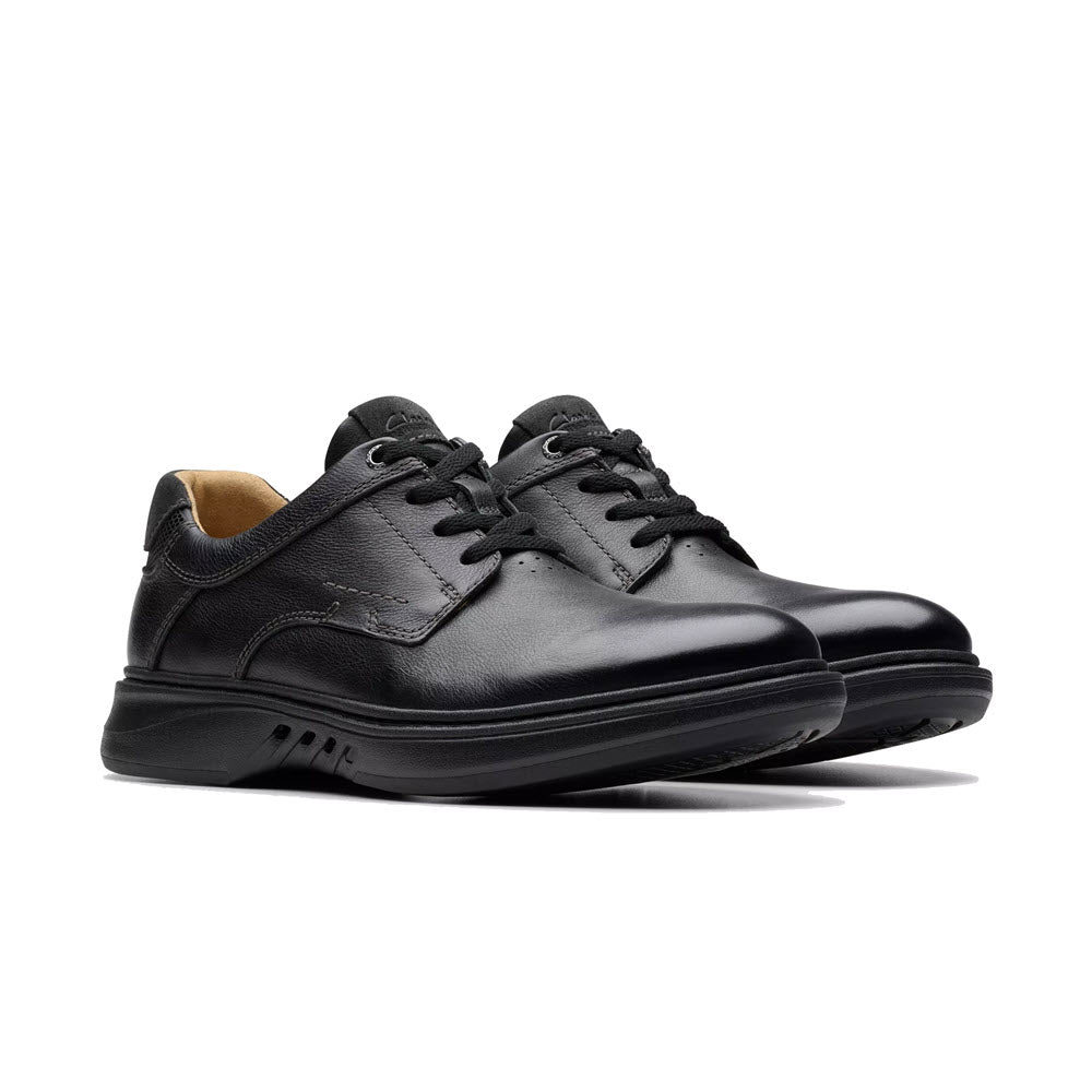 Clarks leather soled shoes online