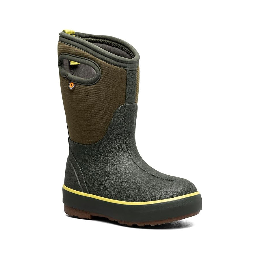 The Bogs Classic II Solid Dark Green Kids boot is a single, green rubber boot featuring a yellow stripe and pull handles. It&#39;s designed for outdoor use, providing flexibility and enhanced traction for all adventures.