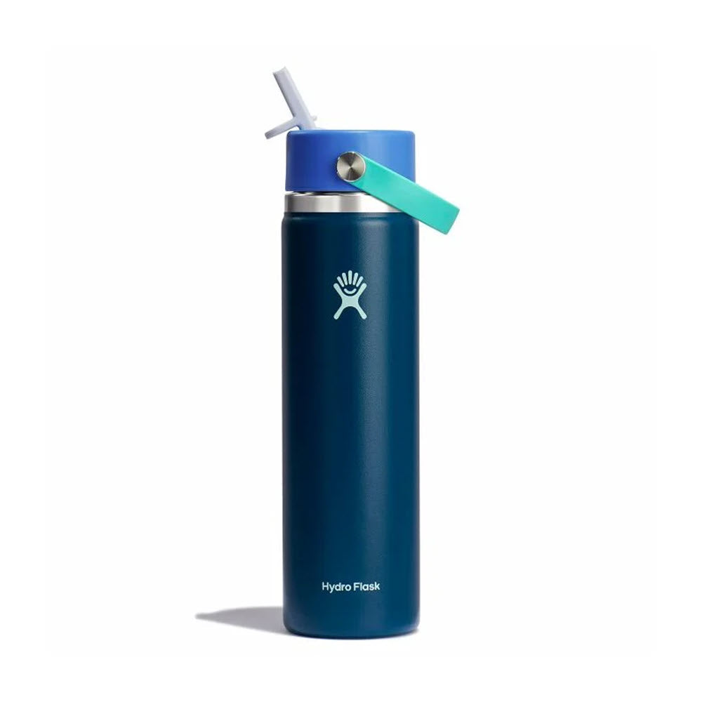 The HYDROFLASK 24OZ WIDE FLEX STRAW CAP WINTERNIGHT by Hydro Flask is a stylish straw bottle featuring a flip-top lid and a convenient carrying handle.